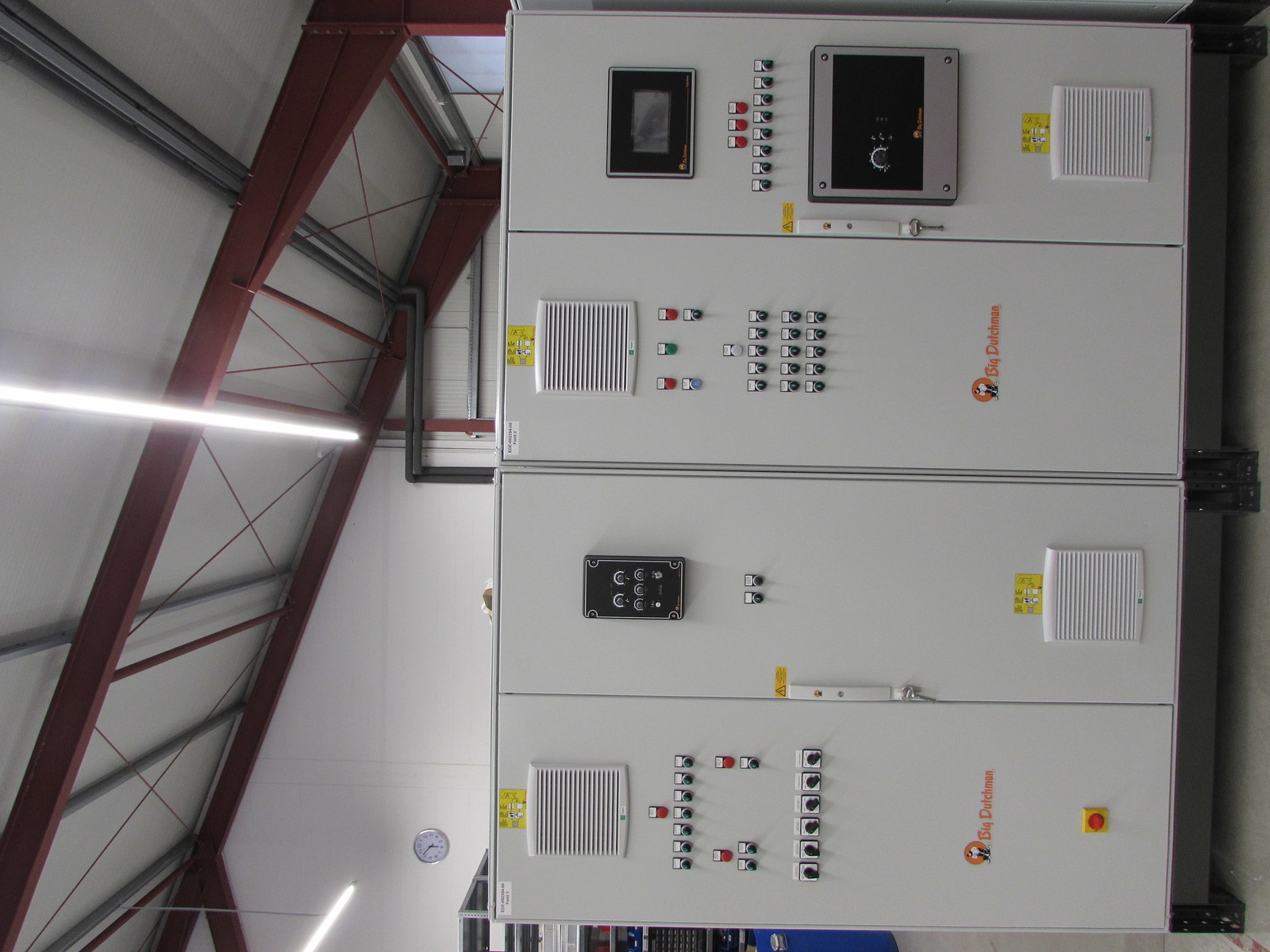 Control cabinet layer house - UV600 5r/6t - ventilation / fe